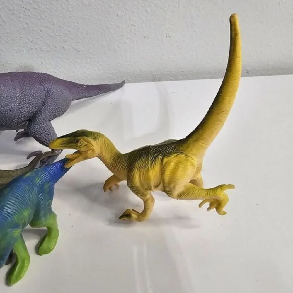 Dinosaur Toy Lot‎ of 21 Mixed Age Size & Make Hard Plastic Prehistoric